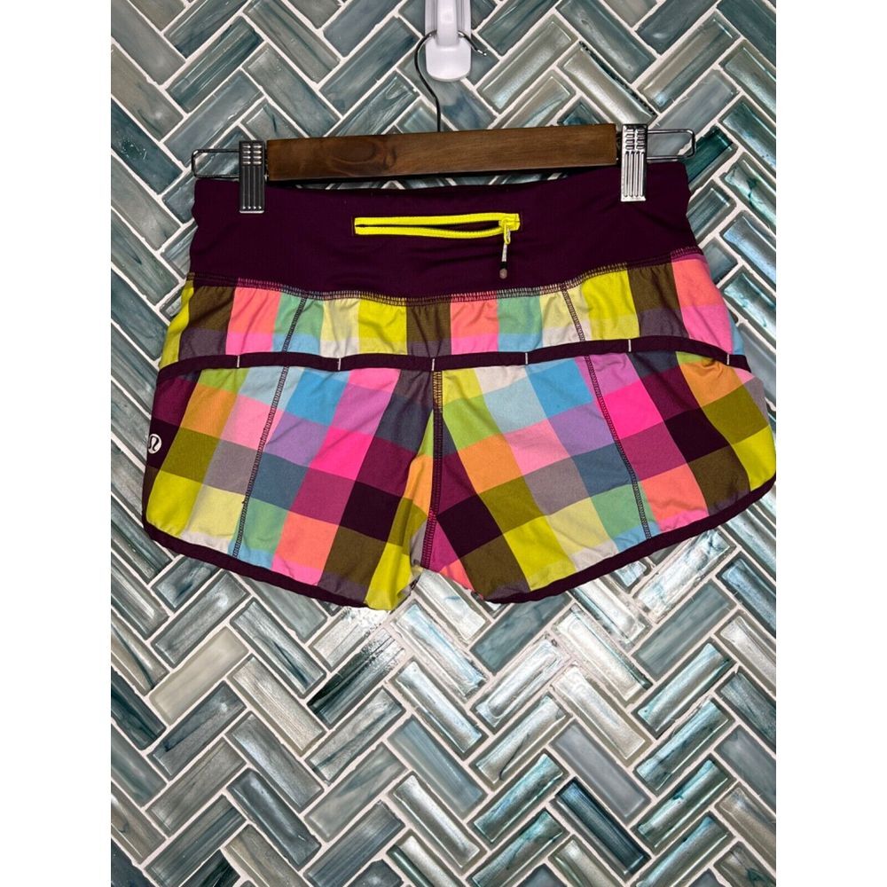 LULULEMON SPEED SHORTS SEA CHECK MULTI PLUM PLAID 2.5" SIZE 2 RUNNING ACTIVE - Picture 5 of 12